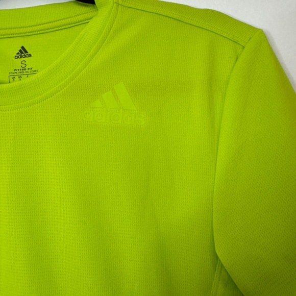 Adidas Aeroready Performance Athletic Fitted Fit Shirt, Size S - Picture 5 of 14